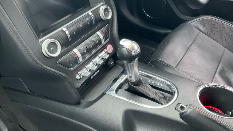 Ford Mustang 5.0 V8 GT 2dr Auto Petrol Coupe